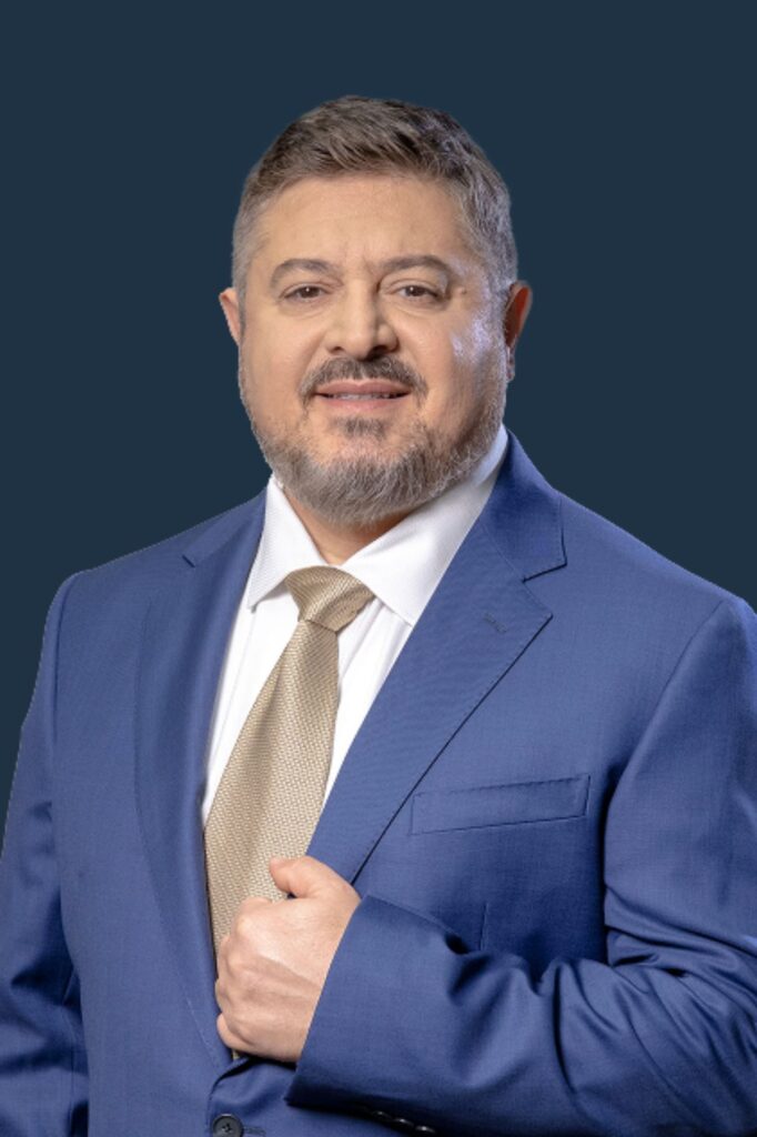 Alex Sarajian, fundador y presidente de LA Injury Attorneys