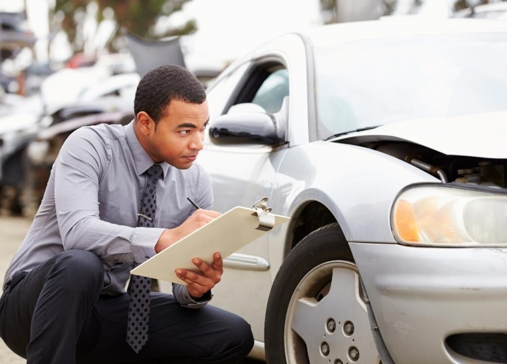 What Not to Say to an Insurance Adjuster After a Crash
